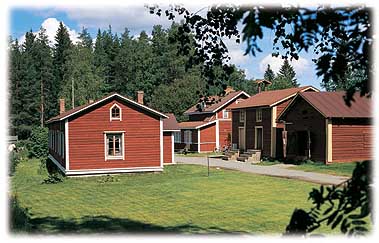 Theodor Brofeltin asuinpaikka Mansikkaniemen pappilassa. Nykyinen Juhani Ahon museo.